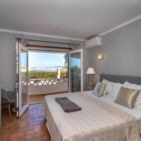 Atlantic Blue Luxury With Ocean Views Villa